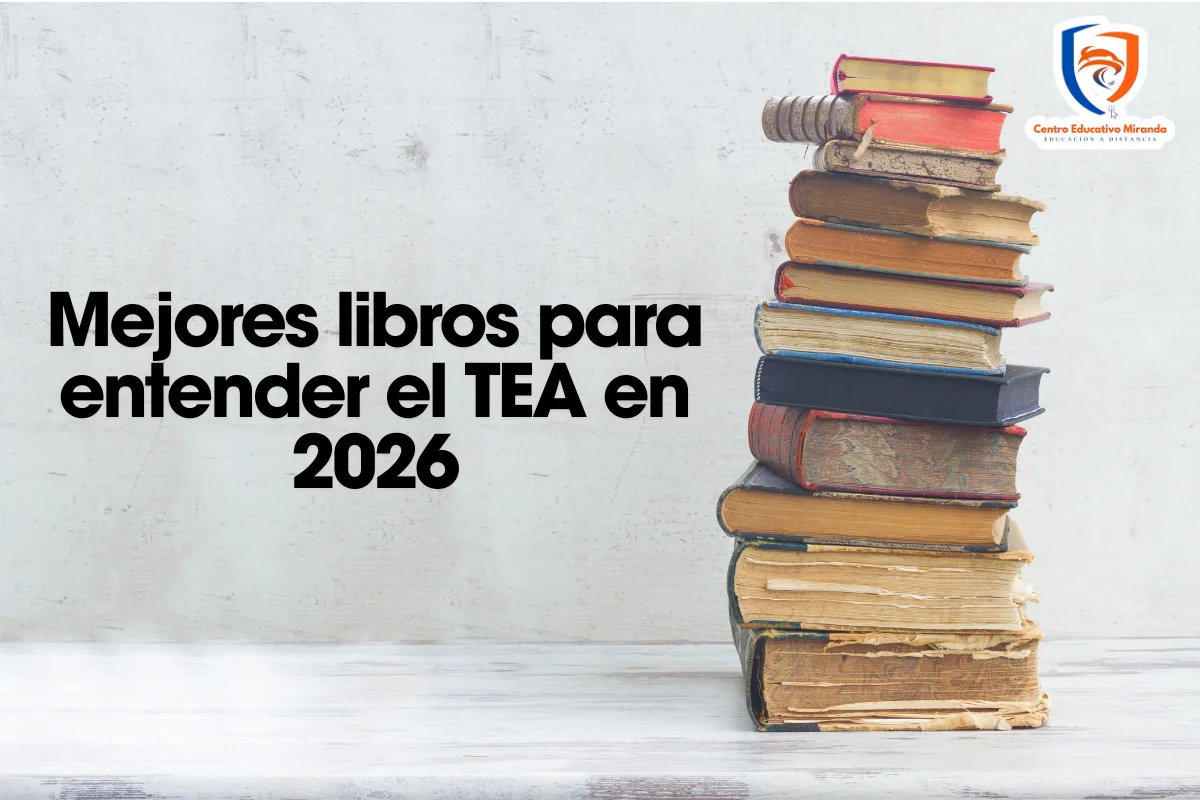 Selección de los mejores libros sobre TEA y autismo ordenados en una mesa de estudio serena